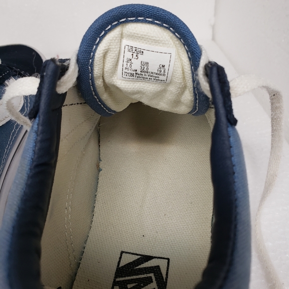 Van's Ward Boys' Sneaker, Size 1.5 - Picture 4 of 8